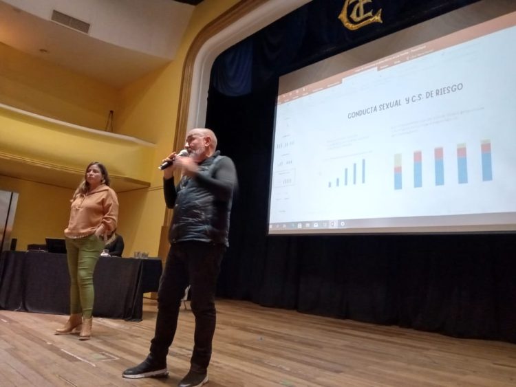 La edad de inicio en el consumo de sustancias problemáticas oscila entre los 11 y 13 años