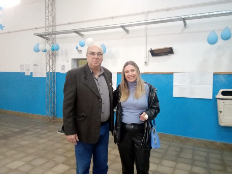 Córdoba vota gobernador e intendentes