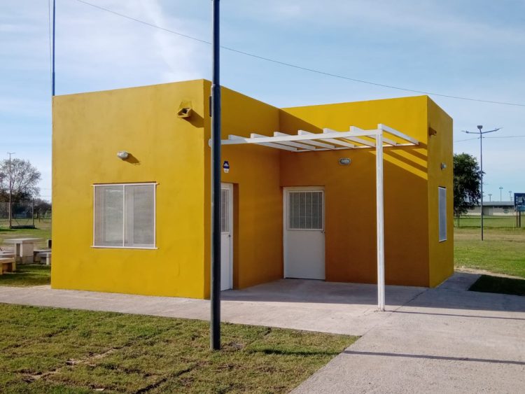 Calvo inaugurará mañana un complejo Polideportivo