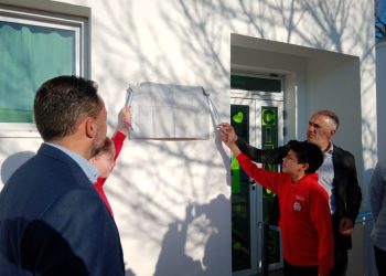 Inauguraron Talleres de Usos Múltiples de las escuelas Rivadavia y José M. Paz