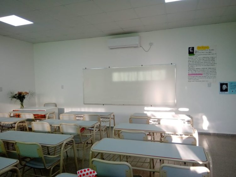 Inauguraron Talleres de Usos Múltiples de las escuelas Rivadavia y José M. Paz