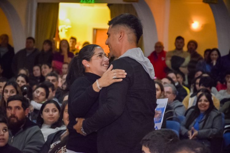 Ganadores de las veinte viviendas de loteo Aires del Este