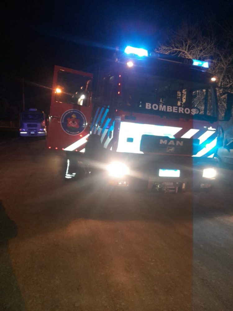 Dos internados luego de un incendio en B° Central Argentino