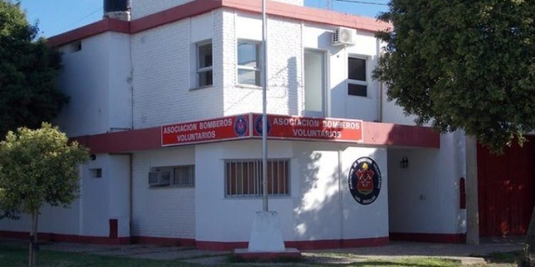 Ganadores de la rifa-bono contribución de Bomberos