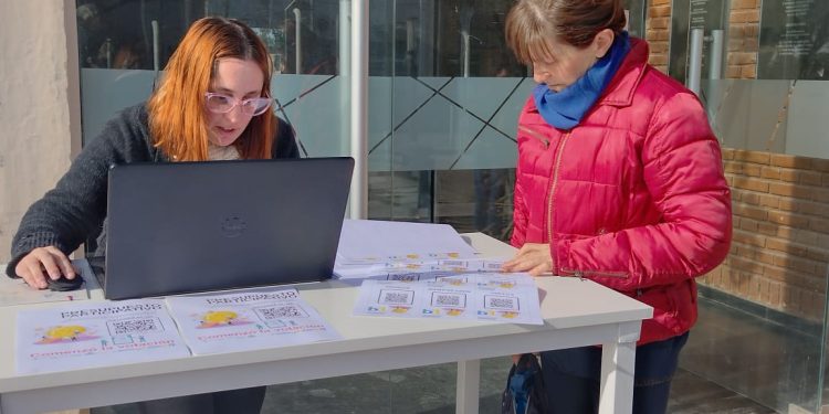 Instalaron un “Punto Voto” en el ingreso a la municipalidad