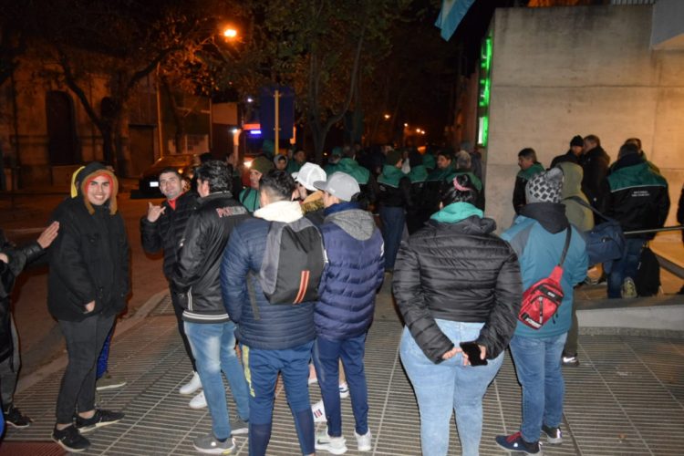 Importante acatamiento al plan de lucha de la UOM en Las Varillas y zona