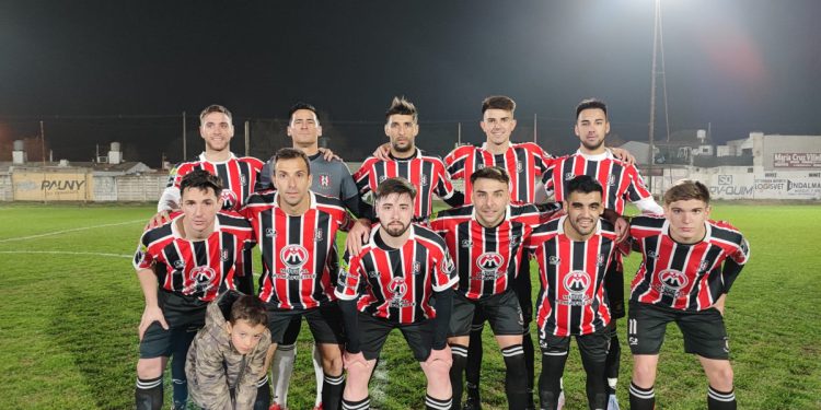 Fútbol Regional: victoria tricolor y derrota de Mitre
