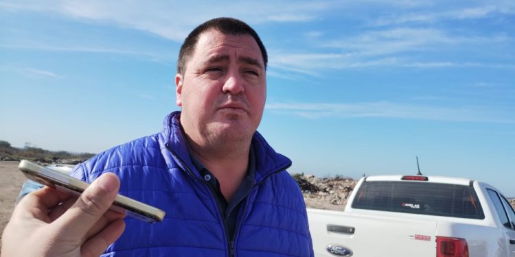 Ayala pidió disculpas  por los inconvenientes generados por  el incendio del basural sur