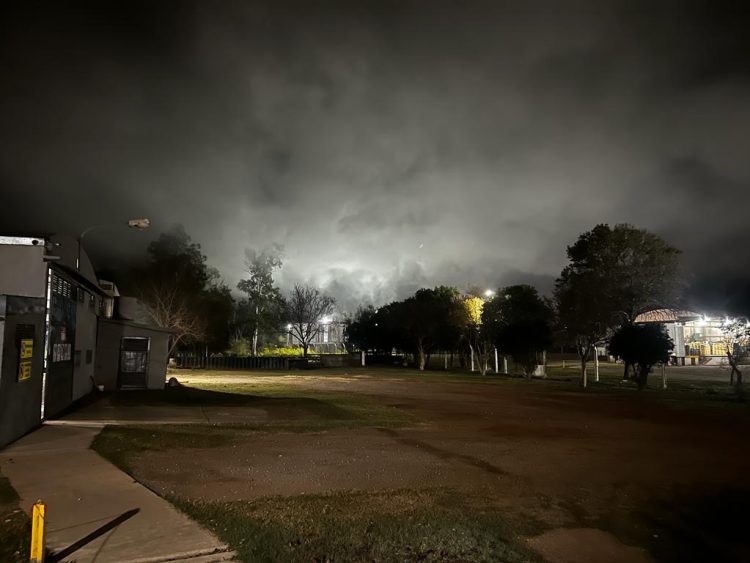 Ahogados por el humo del basural