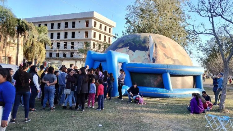 Multitudinaria celebración del Día del Niño
