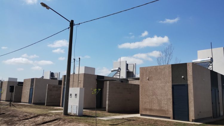 Entregaron las 20 viviendas del loteo “Aires del Este”