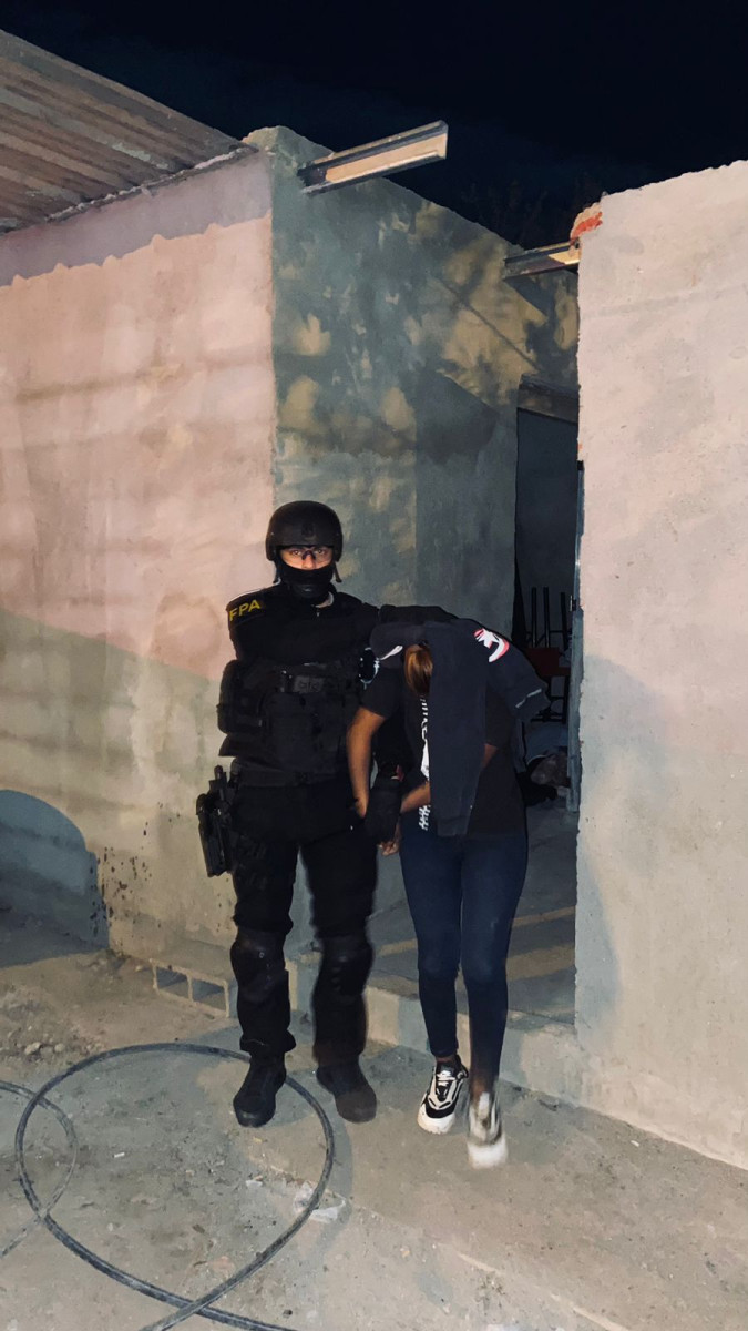 Madre e hija detenidas por comerciar estupefacientes