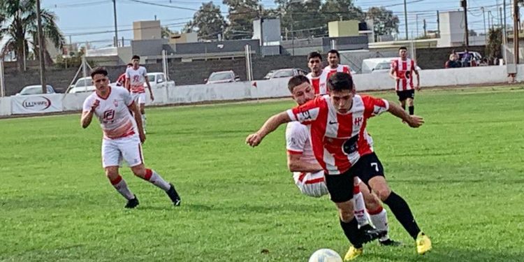Fútbol Regional: Huracán-Alianza y Almafuerte-ADEA jugarán las semifinales  de la Zona Sur