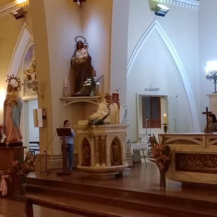 Esta noche continúa la novena Patronal