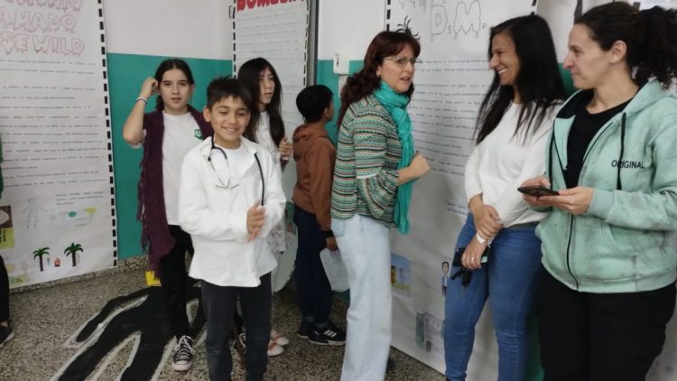 Maratón de Lectura en la Escuela Dalmacio Vélez Sársfield