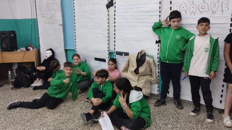 Maratón de Lectura en la Escuela Dalmacio Vélez Sársfield