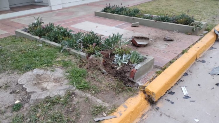 Fuerte choque en Cabrera y San Martín