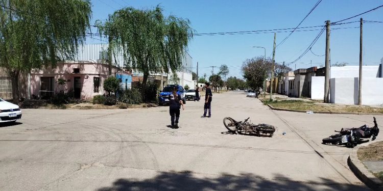 Accidente de tránsito en la esquina de Catamarca y Gral. Paz