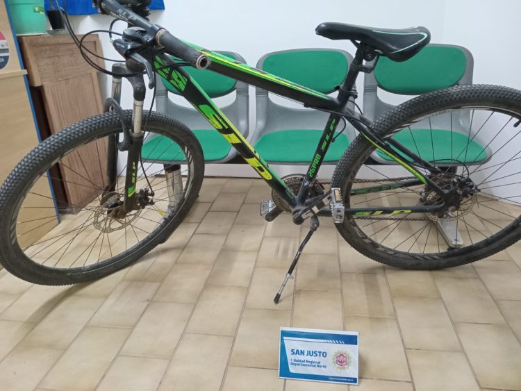 En rápida acción, la policía aclaró el hurto de bicicletas en Alicia y detuvo a una persona