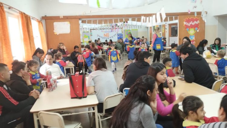 Fiesta de la Familia en el Jardín de la Escuela José M. Paz
