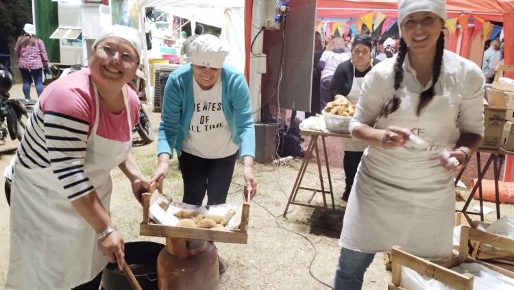 La gastronomía en la Fiesta de las Colectividades