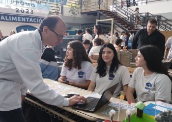Jornada de Portones Abiertos en el IPEM 263