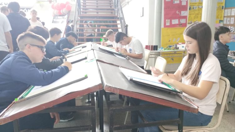 Jornada de Portones Abiertos en el IPEM 263