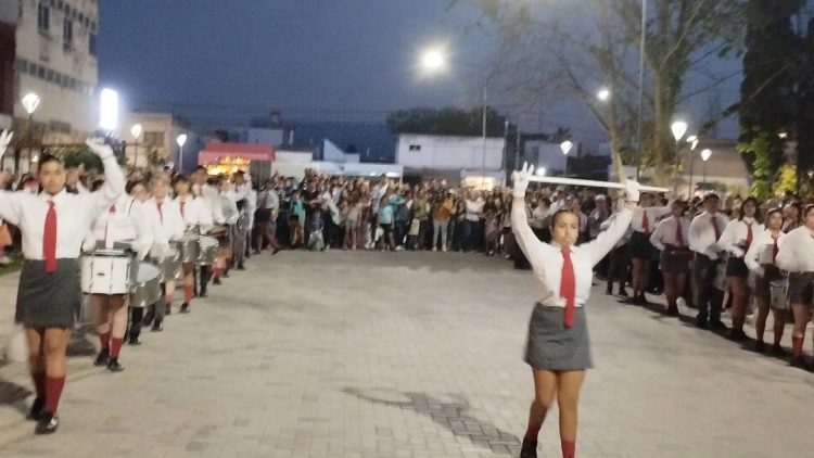Procesión en honor a Nuestra Señora del Rosario