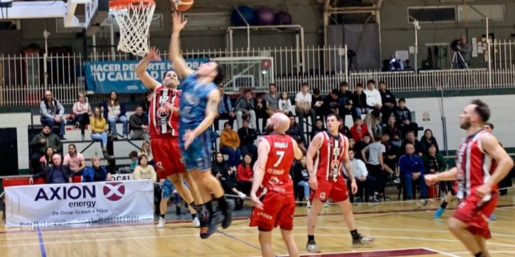 Deportes: doblete tricolor en la noche del viernes