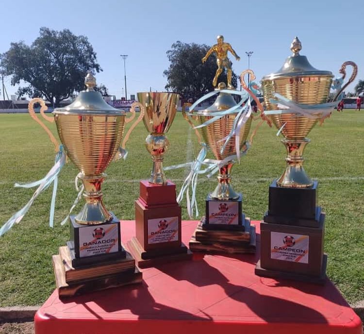 En el Fútbol Regional, goleó el Globo y perdió Mitre