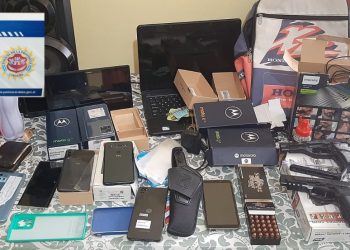 Allanamientos, detenidos y secuestro de armas y otros elementos