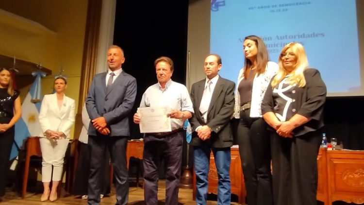 Homenaje a ex intendentes de Las Varillas