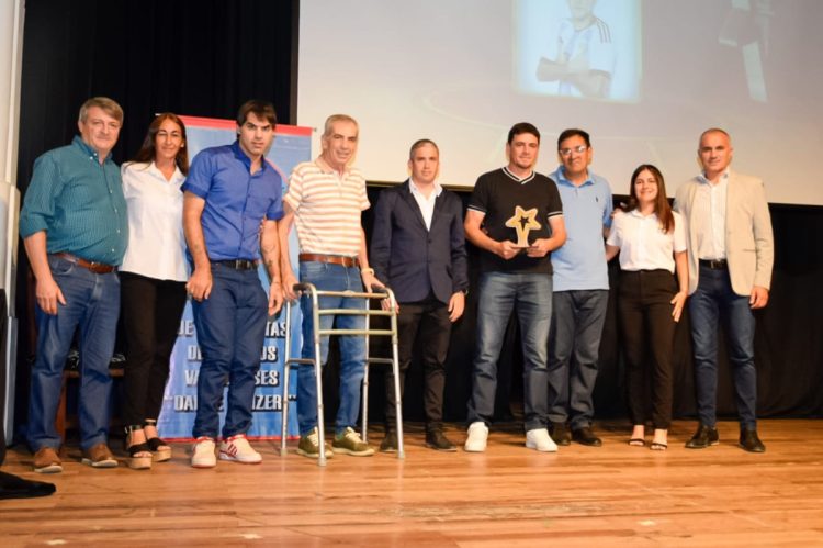 Premios “Las Varillas Pasión y Dignidad Deportiva”: Gustavo Albarracín fue elegido deportista del año