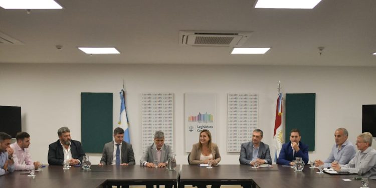 Daniele participó de una reunión por la nueva ley de Seguridad de la provincia
