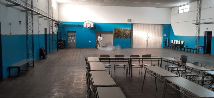 Desinfección de escuelas para la vuelta del ciclo lectivo 2024