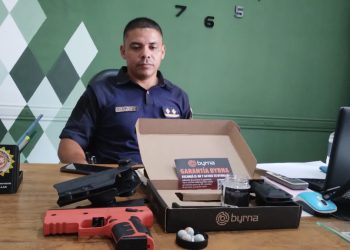 Capacitan a personal policial para el uso de armas no letales
