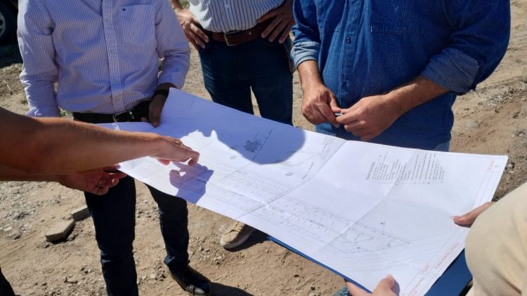 Inspección de  obras en el futuro Parque Industrial de Las Varillas