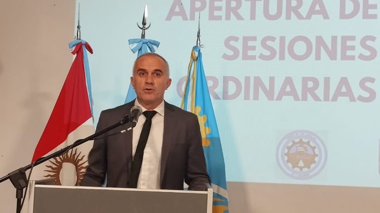 Apertura de sesiones del Concejo Deliberante: “Compramos equipamiento para hacer fumigaciones domiciliarias ante casos positivos de dengue”, dijo Daniele
