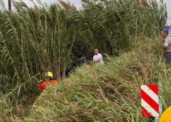 Despiste de camioneta sobre RN 158