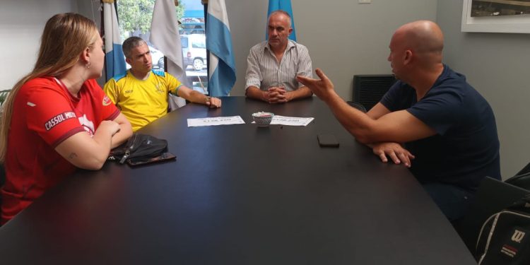 La Municipalidad repartió las ganancias de la Copa Ciudad de voley
