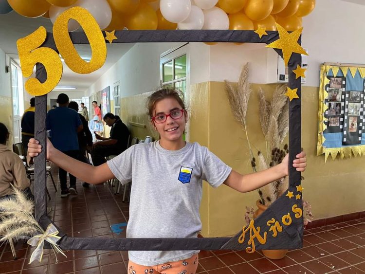 Festejos por los 50 años de la Escuela El Amanecer