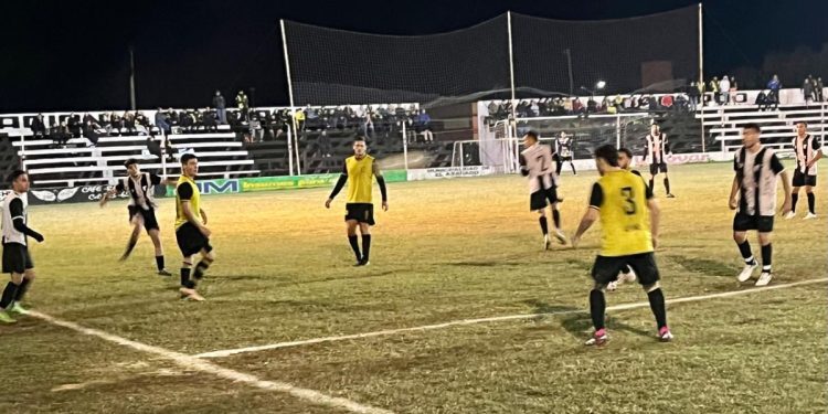 Fútbol Regional: ADEA dejó sin invicto a Alianza Carrilobo