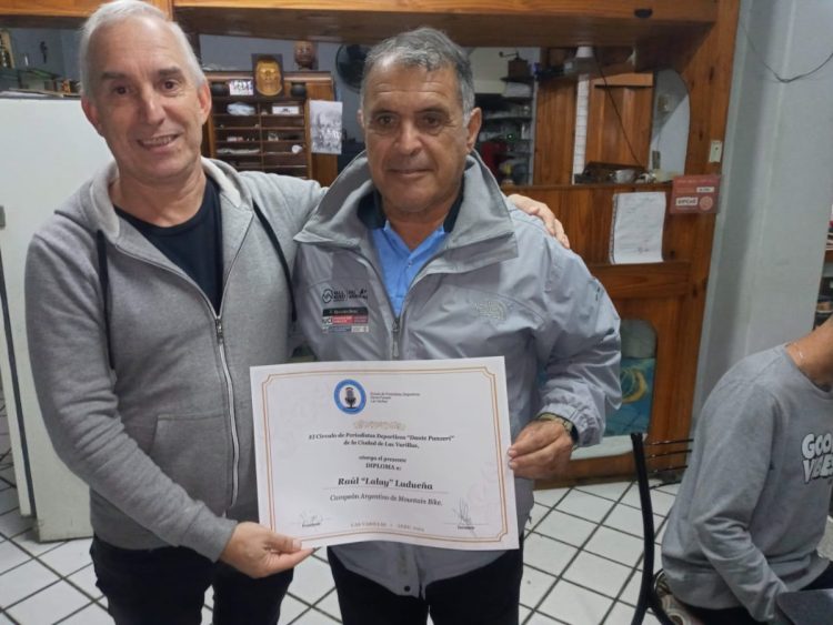 Distinción mensual a deportistas varillenses