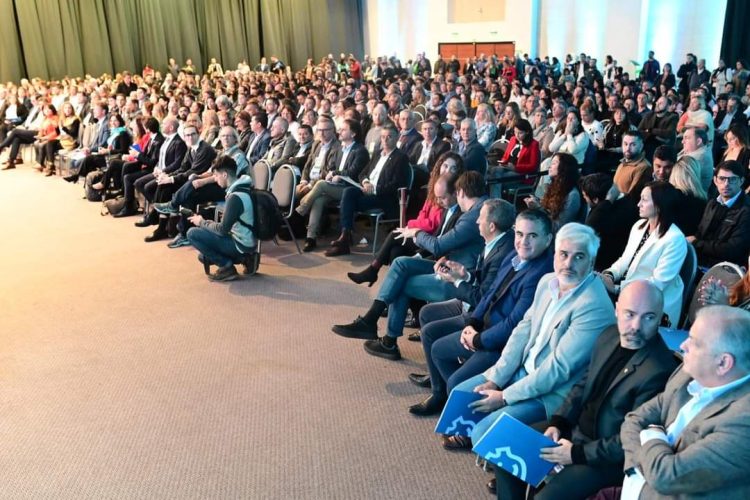 El municipio local participó en Córdoba de la VI Asamblea Nacional de Intendentes