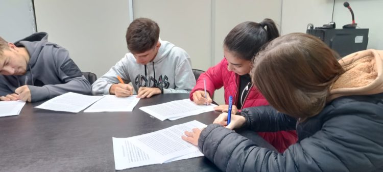 Renovación de convenio de pasantías  con el IMI