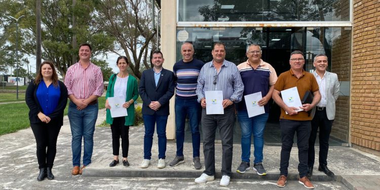 Trabajan en el desarrollo de acciones para la promoción del empleo