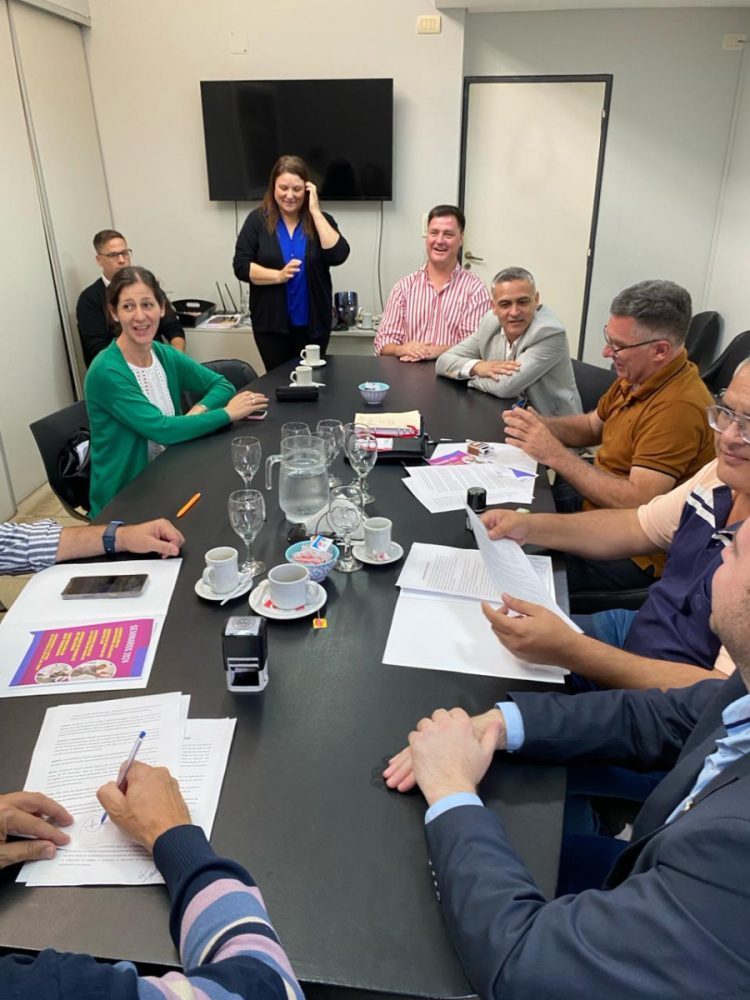 Trabajan en el desarrollo de acciones para la promoción del empleo