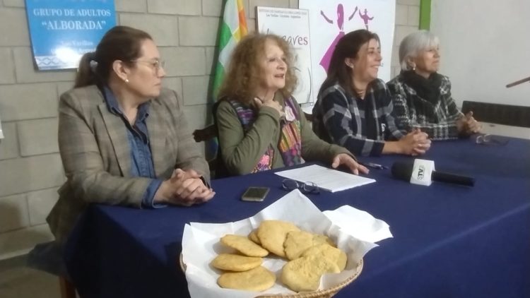 Celebraciones por los 70 años de la Academia  Gloria López Díaz