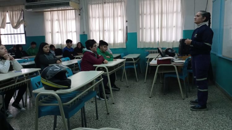 Charlas educativas sobre  Seguridad Vial