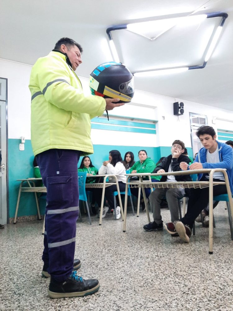 Charlas educativas sobre  Seguridad Vial